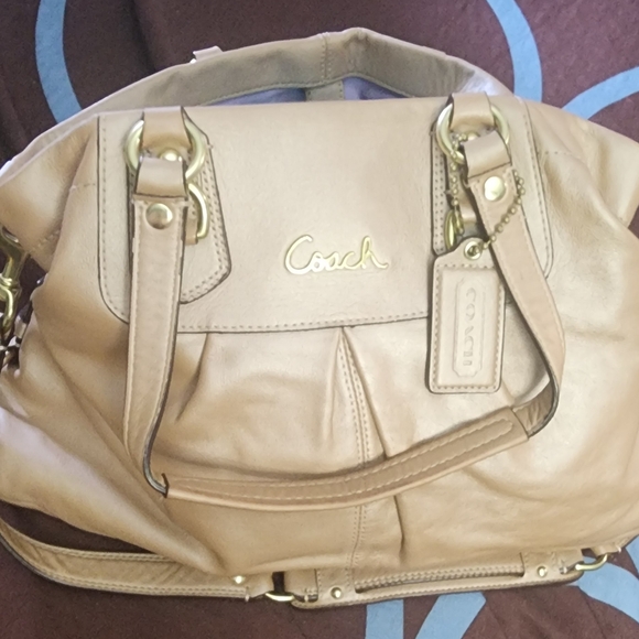 Coach Tan Leather Women's Bag - Picture 1 of 9
